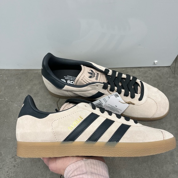 adidas Gazelle Wonder Taupe/Night Indigo Gum Sole - Picture 7 of 9